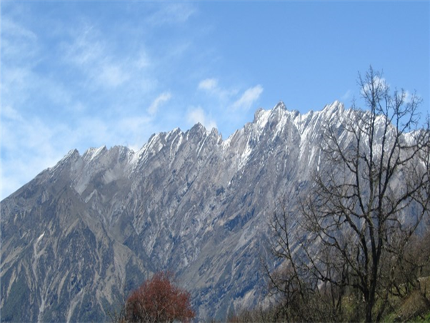 九頂山